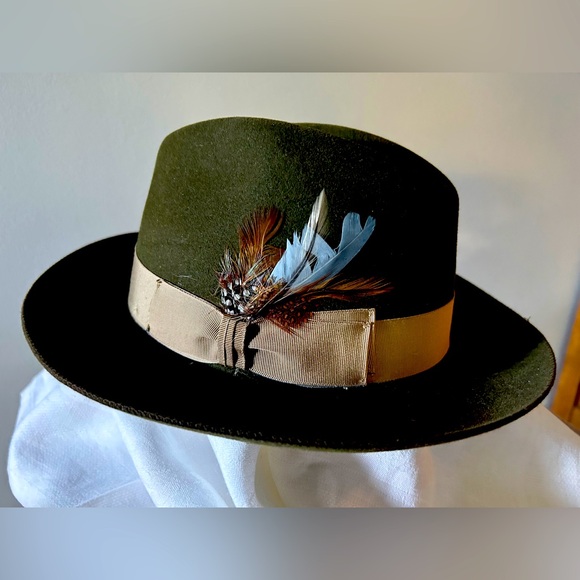 Gorgeous Fedora - Made in Spain - Picture 1 of 3